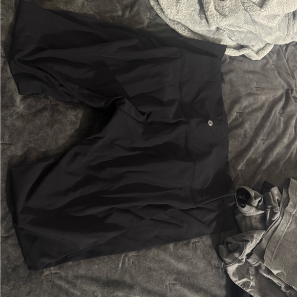 Lululemon black leggings  size 8 - Picture 1 of 3